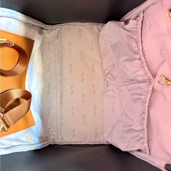 Itzy Ritzy Tri-Tone Tote with Tassel and Bow - Picture 2 of 3